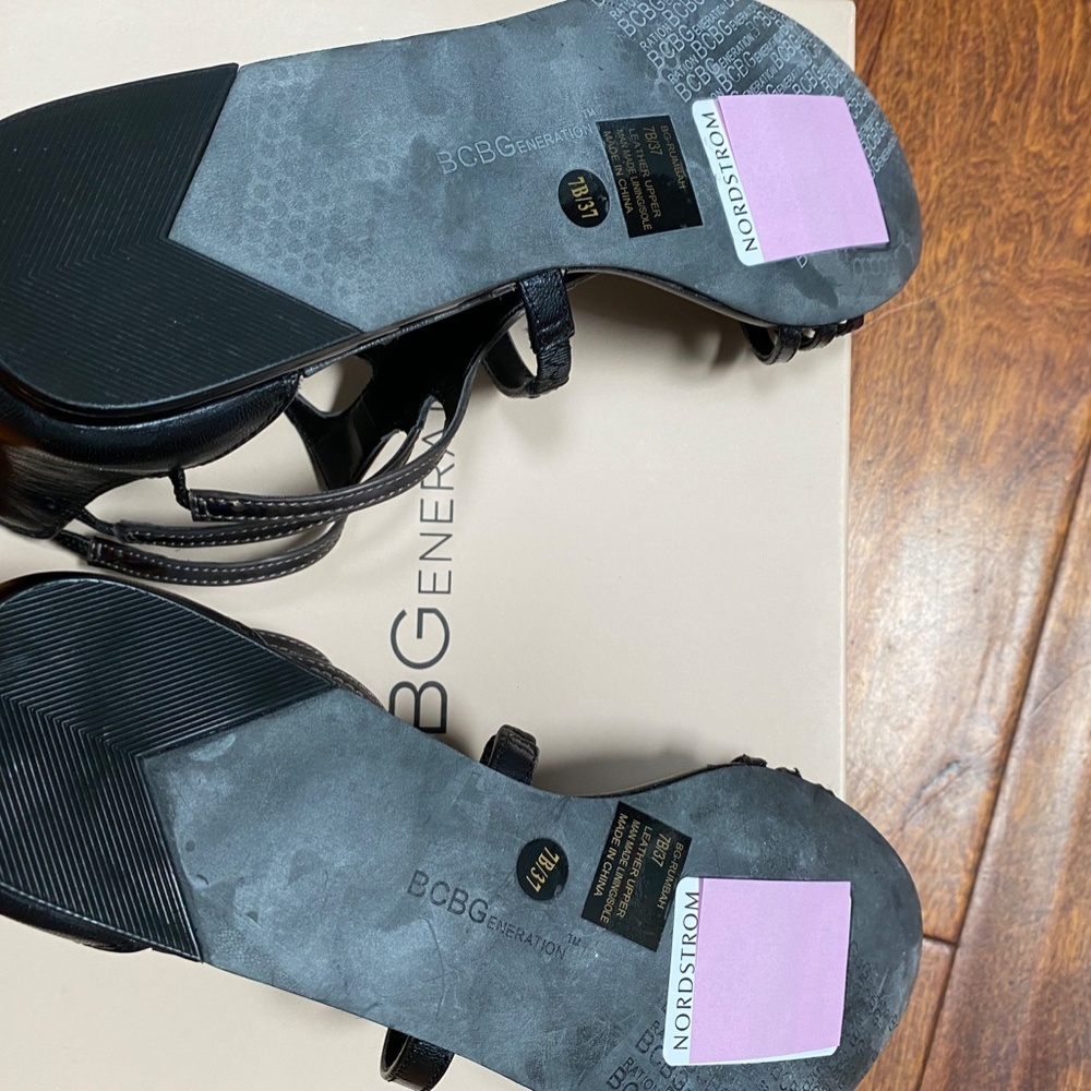 BCBGeneration SANDALS - Picture 5 of 9